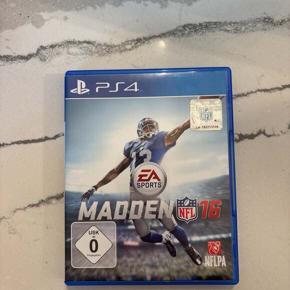 Madden NFL 16 - PlayStation 4 - Picture 1 of 1